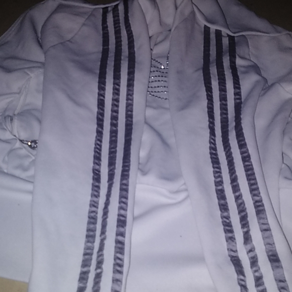 White zip up sweater - Picture 2 of 3